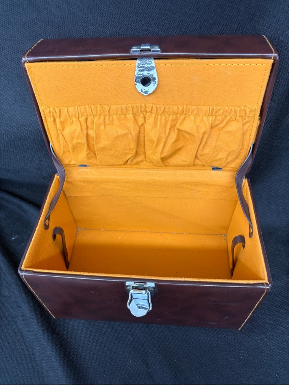 Vintage camera case - Picture 9 of 11